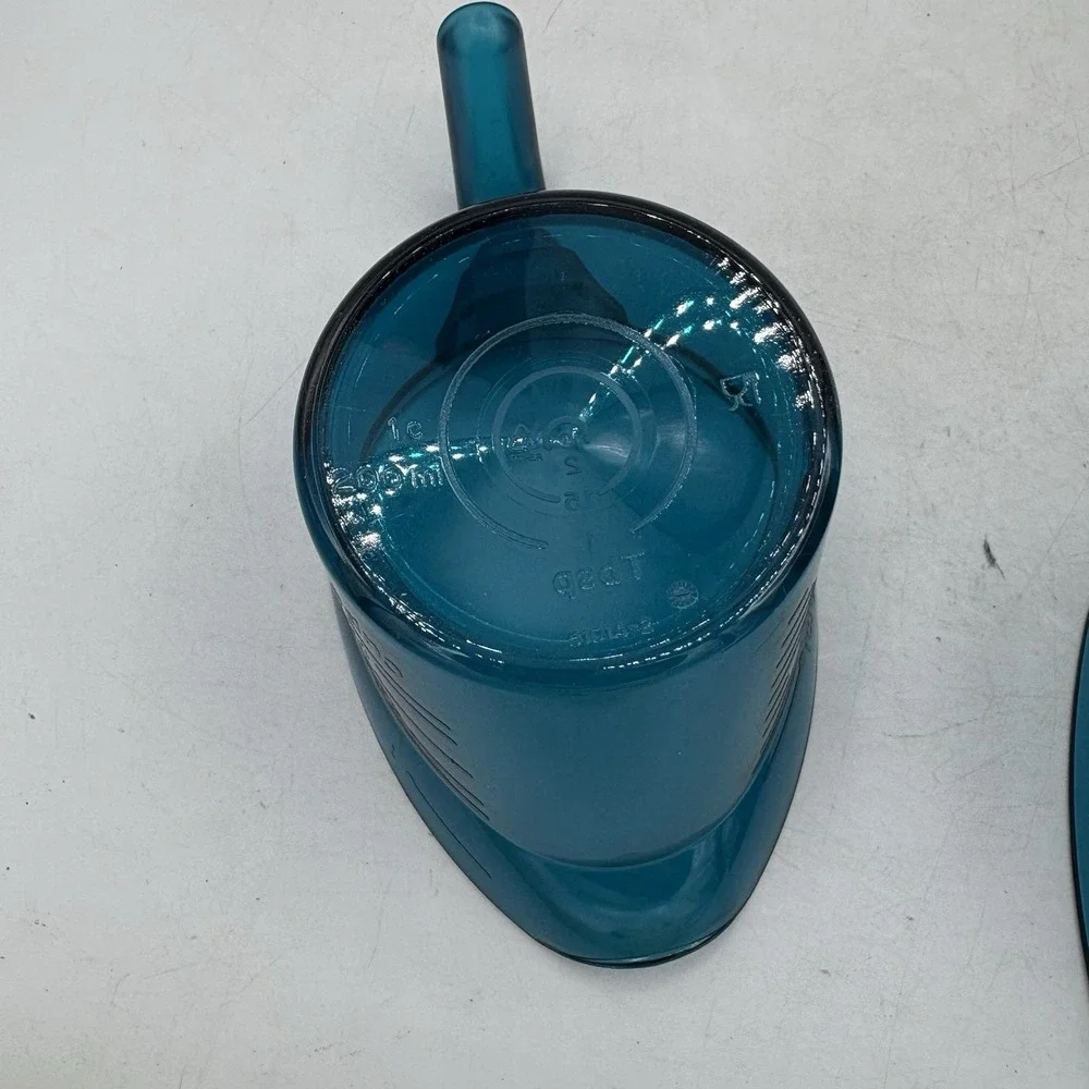 Tupperware Measuring Cups Micro Pitcher Nesting 2 Piece Set Blue Teal 1 & 2 Cup